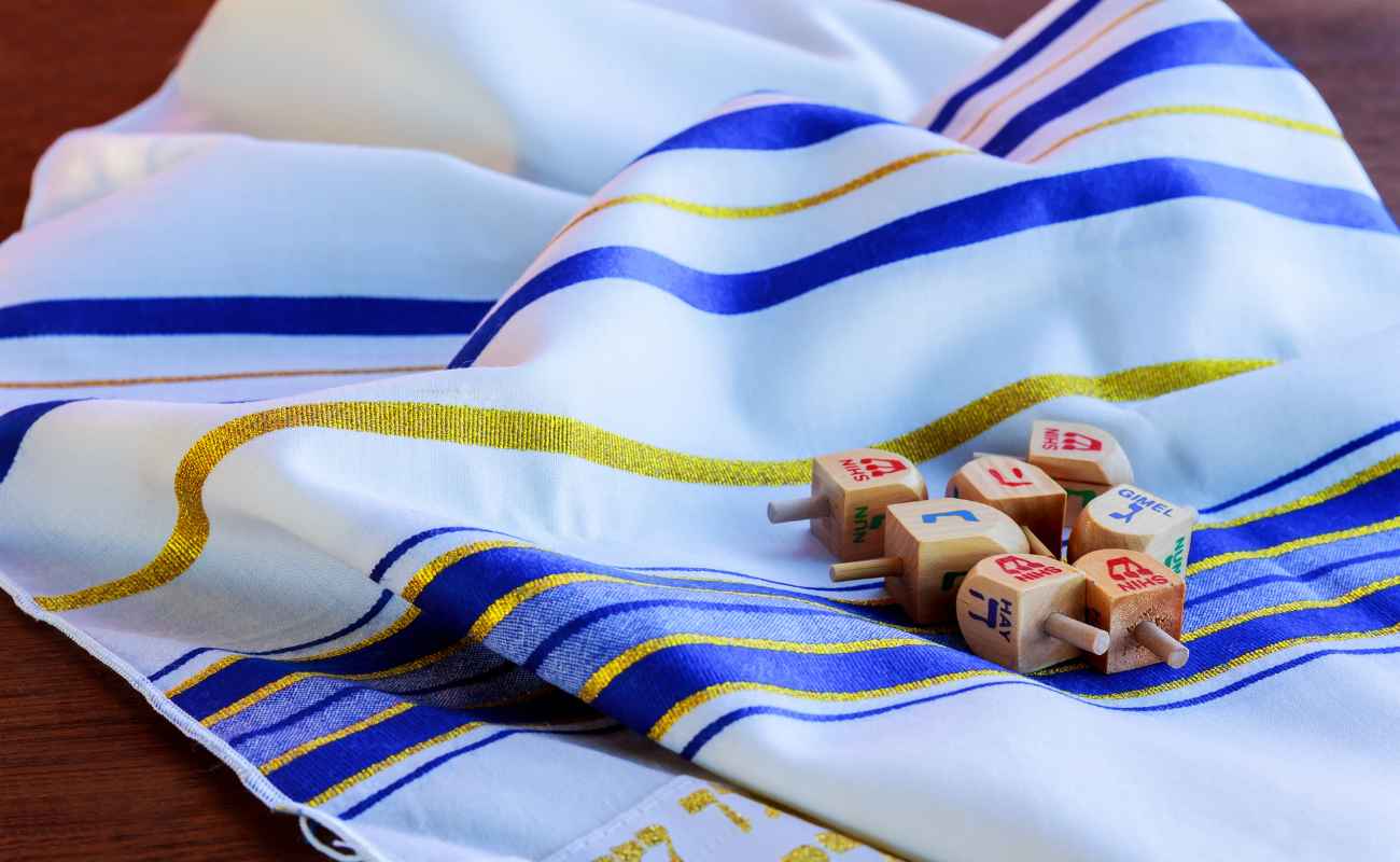 tallit for women